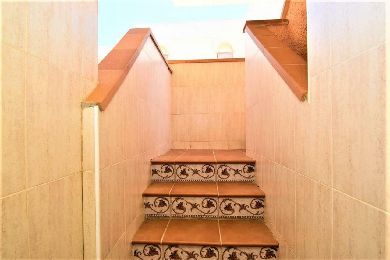 34 Retro Beach House - Alicante Real Estate 托雷维耶哈 外观 照片