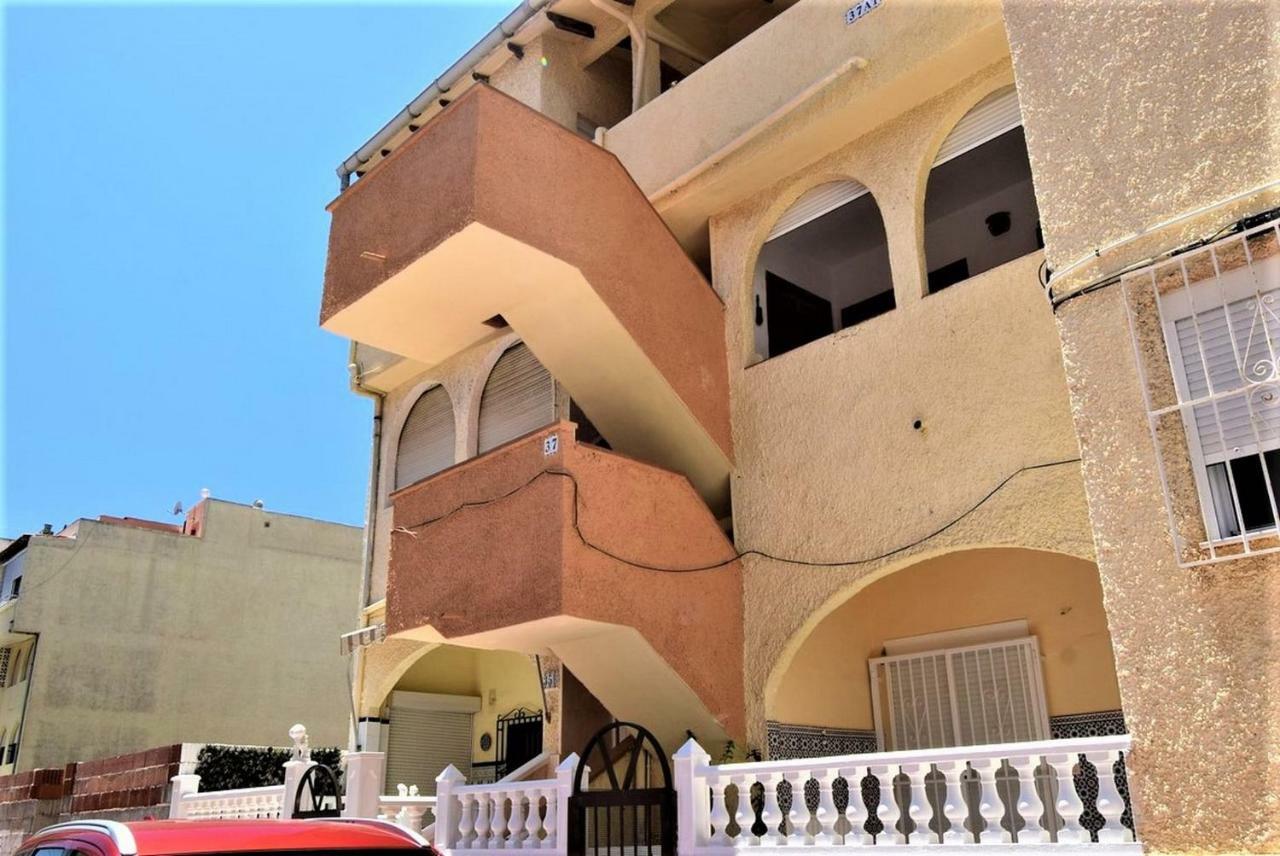 34 Retro Beach House - Alicante Real Estate 托雷维耶哈 外观 照片