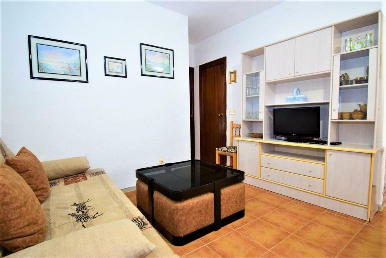 34 Retro Beach House - Alicante Real Estate 托雷维耶哈 外观 照片